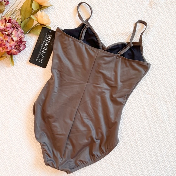 NWT Miraclesuit Love Knot Grey One Piece Swimsuit Size 12 - Picture 8 of 14